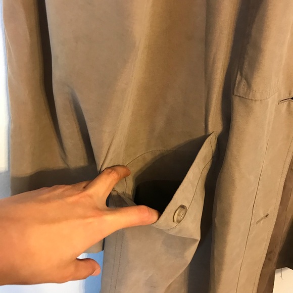 Taupe trench coat - Picture 2 of 5